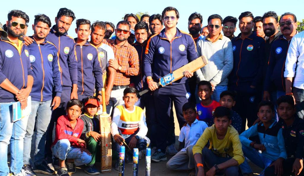 ‘Aashram’ actor Akash Singh Rajput arranges the biggest cricket tournament in the world!