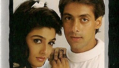 Raveena Tandon and Salman Khan starrer “Patthar Ke Phool” completes 32 years!