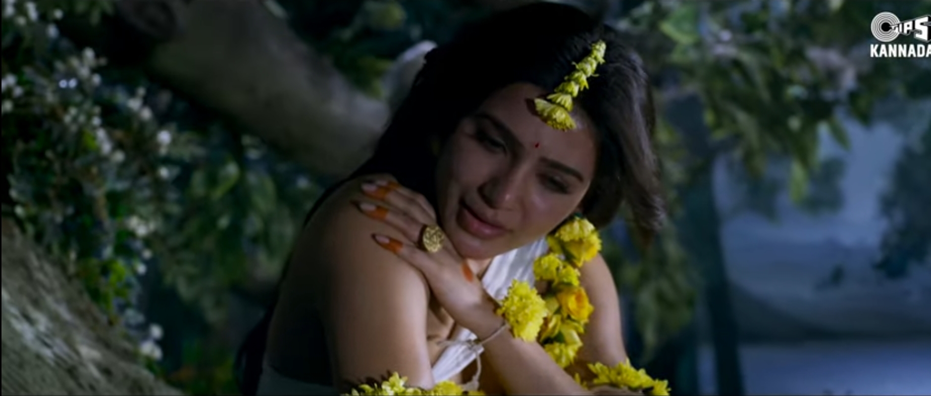 In Shaakuntalam’s ‘Mallika Mallika’, Samantha Ruth Prabhu looks daintily exquisite!