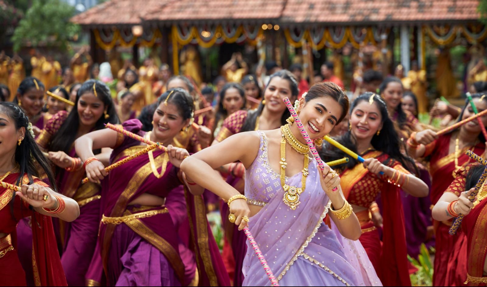 ‘Bathukamma’ from “KKBKKJ”  has potential to introduce Telugu culture to a wider range of audience!