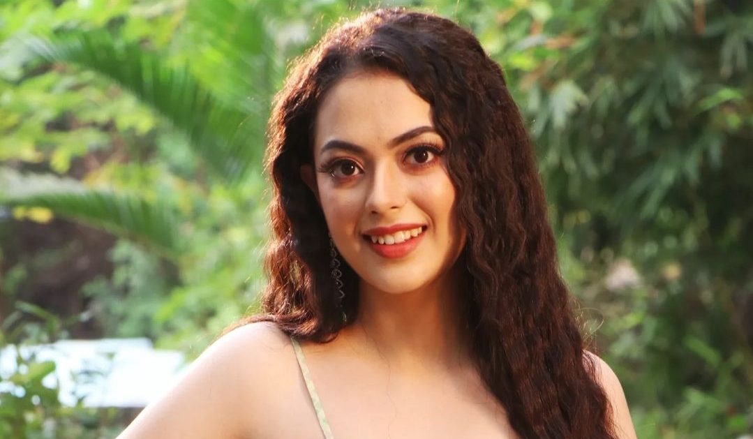 “Maarrich” actor Seerat Kapoor’s preparations for her birthday celebrations!