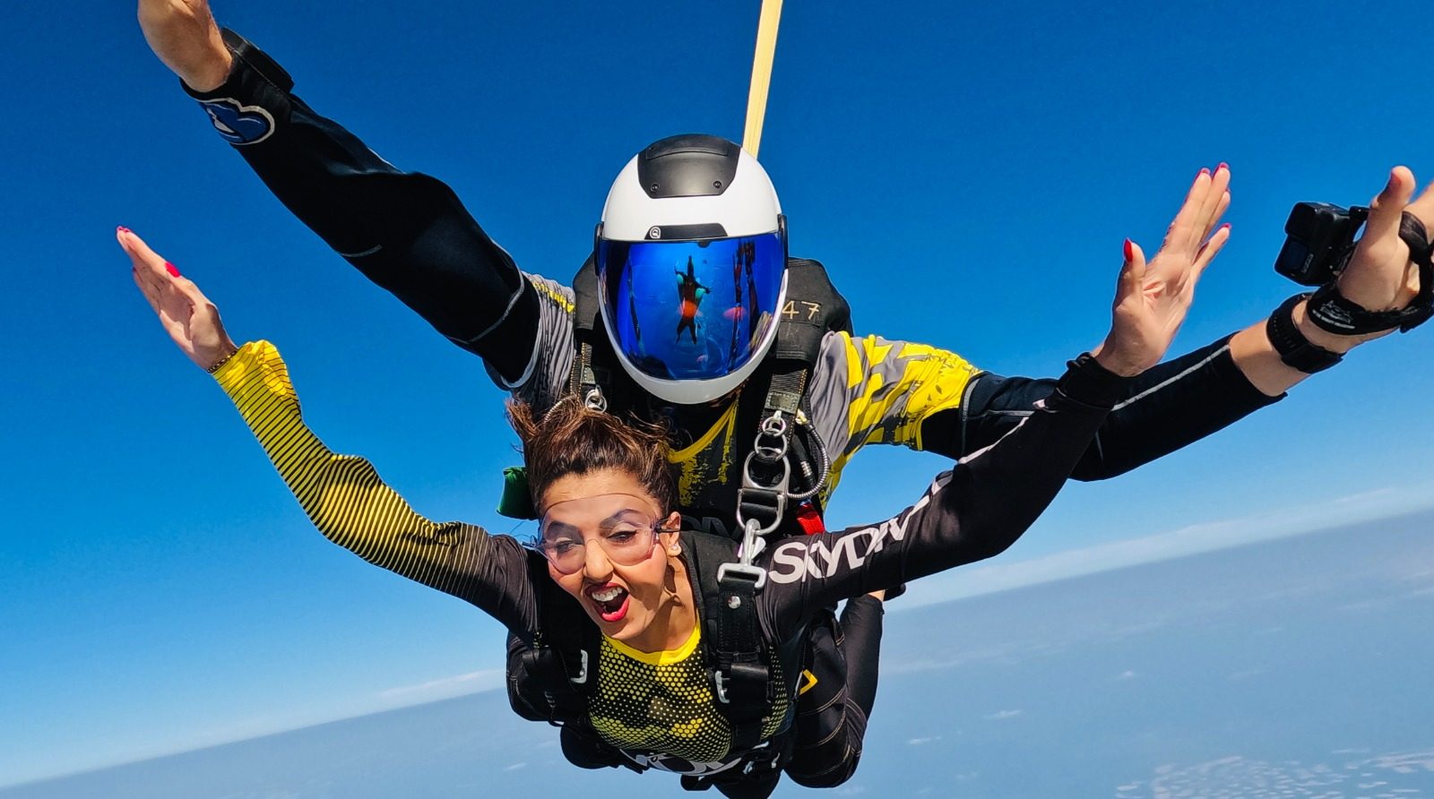 After Skydiving in Spain Jyoti Saxena once again experiences Dubai Skydive!