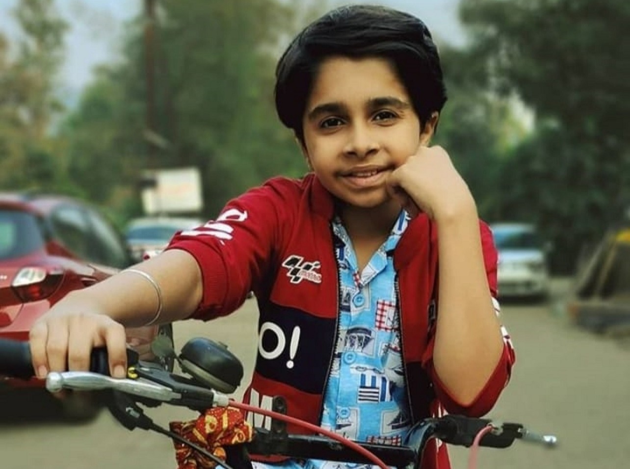 &TV actors RJ Mohit, Aaryan Prajapati, and Aasif Sheikh urge people to ‘Pedal for Health’!