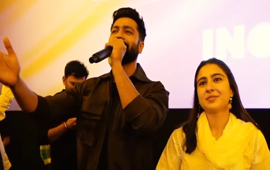 ZHZB stars Vicky Kaushal and Sara Ali Khan visit theatres, fans shower love!