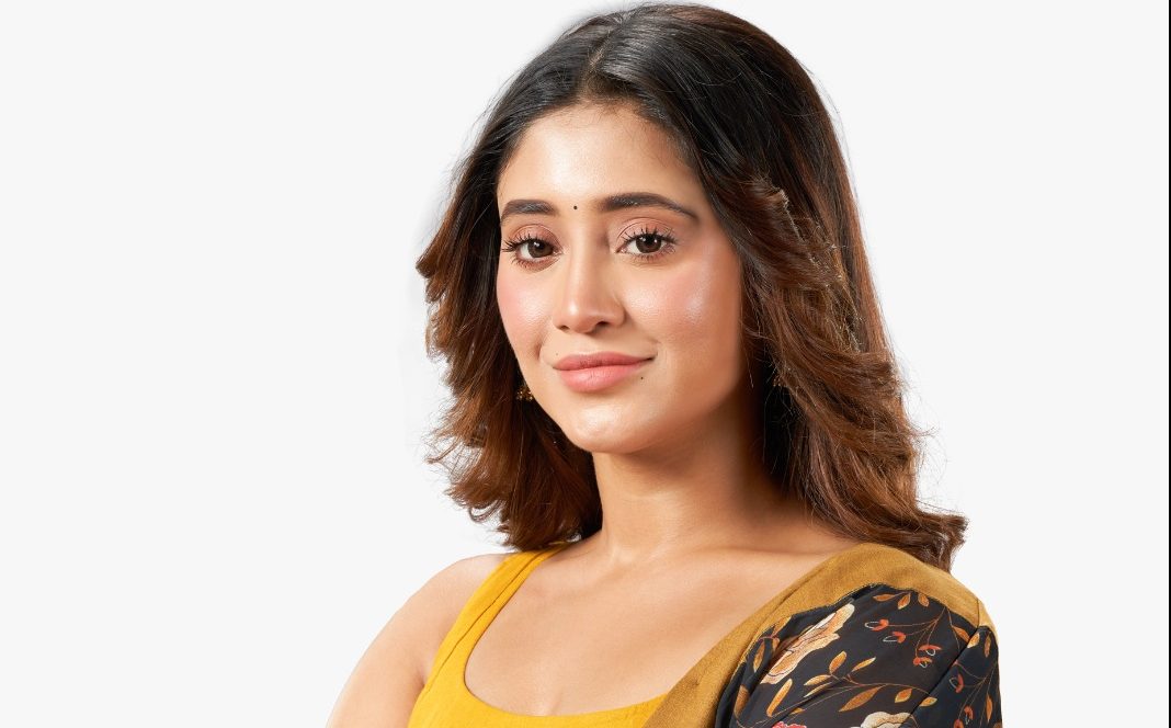 “I try my best to pick roles that can strike a chord with audience”, says Shivangi Joshi!