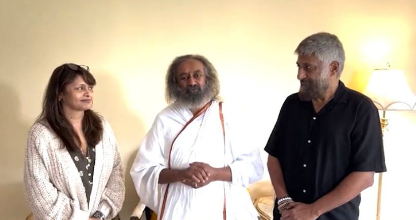 Sri Sri Ravi Shankar extends his wishes and  unanimous love to Vivek Ranjan Agnihotri’s ‘The Vaccine War’!