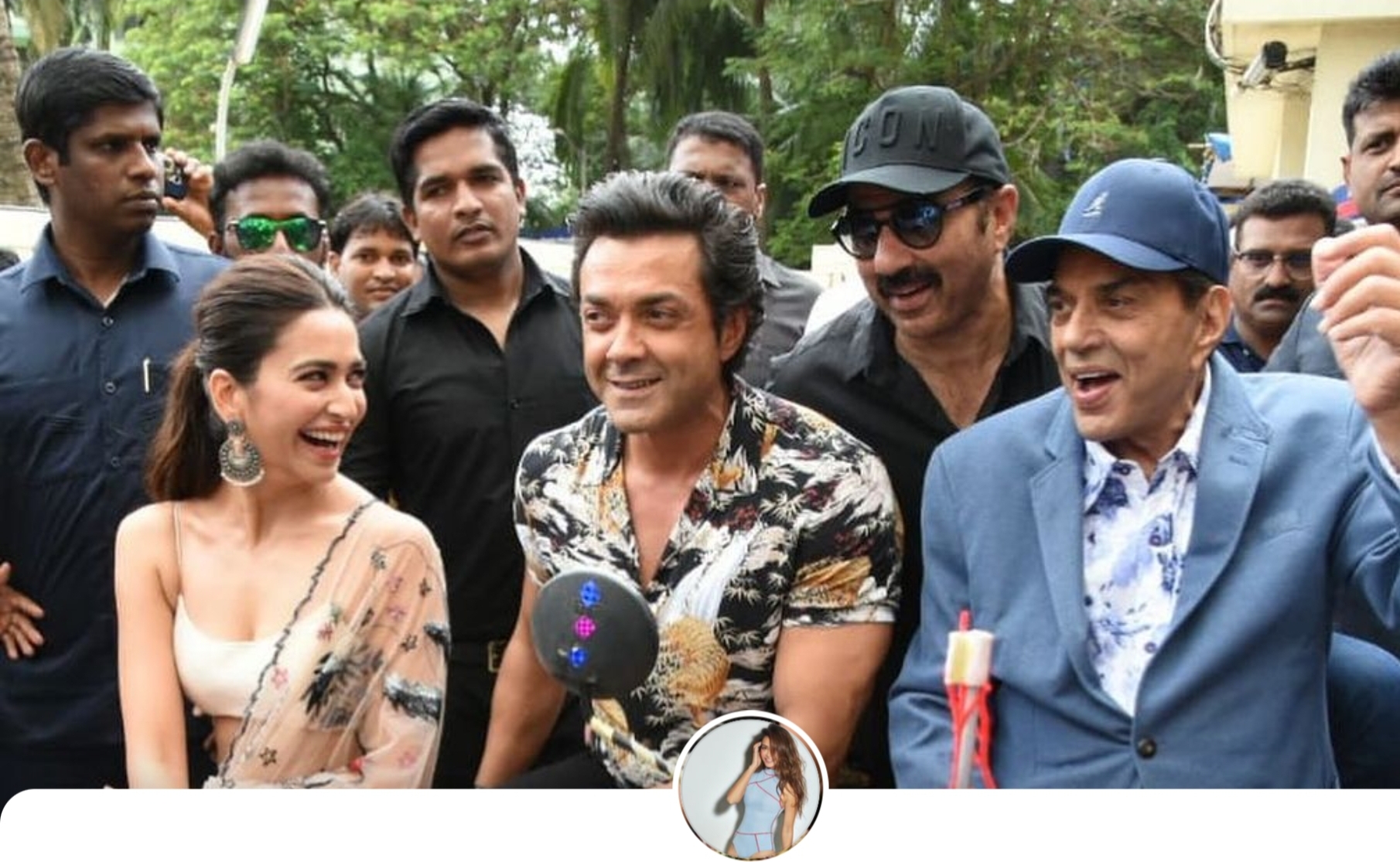 Kriti Kharbanda reminisces, “The forever young@aapkadharam sir taught me how to be excited like a child at every given point”!