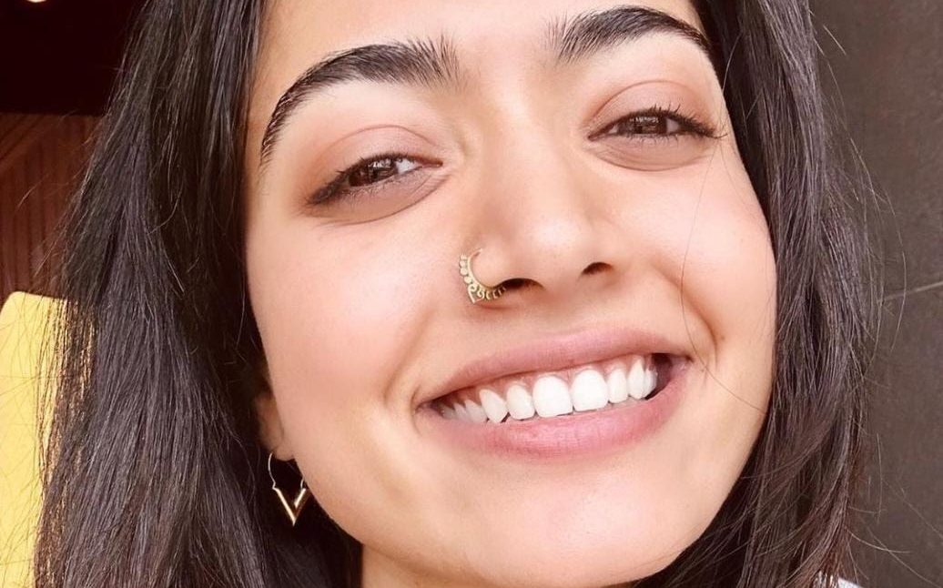 Netizens go ga ga over Rashmika Mandanna’s nose ring and infectious smile!