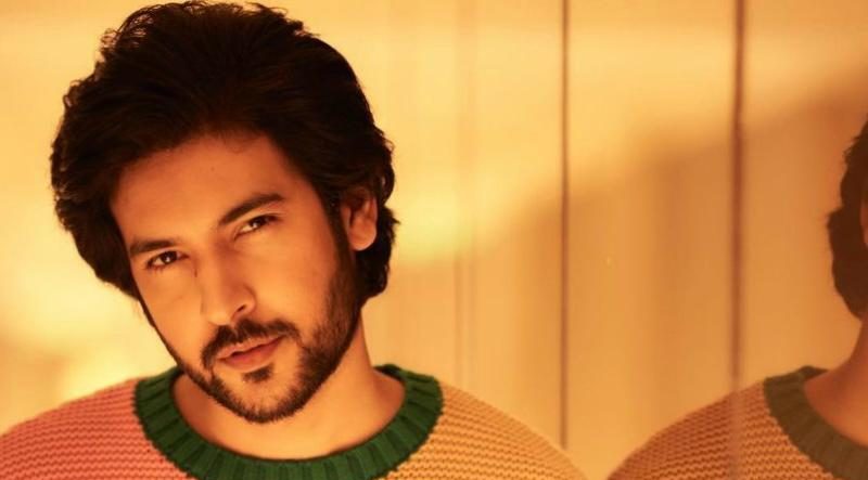 Shivin Narang seamlessly embodies the essence of romance in ‘Baarish Ke Mausam Mein’!