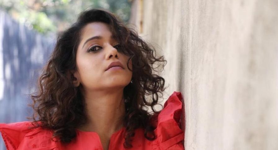 Yashashri Masurkar says that, for her, there is no purer emotion than love!