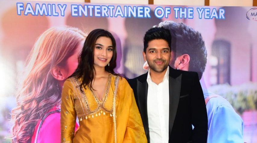 Celebrities shower praise on Saiee M Manjrekar and Guru Randhawa’s ‘Kuch Khattaa Ho Jaay’!