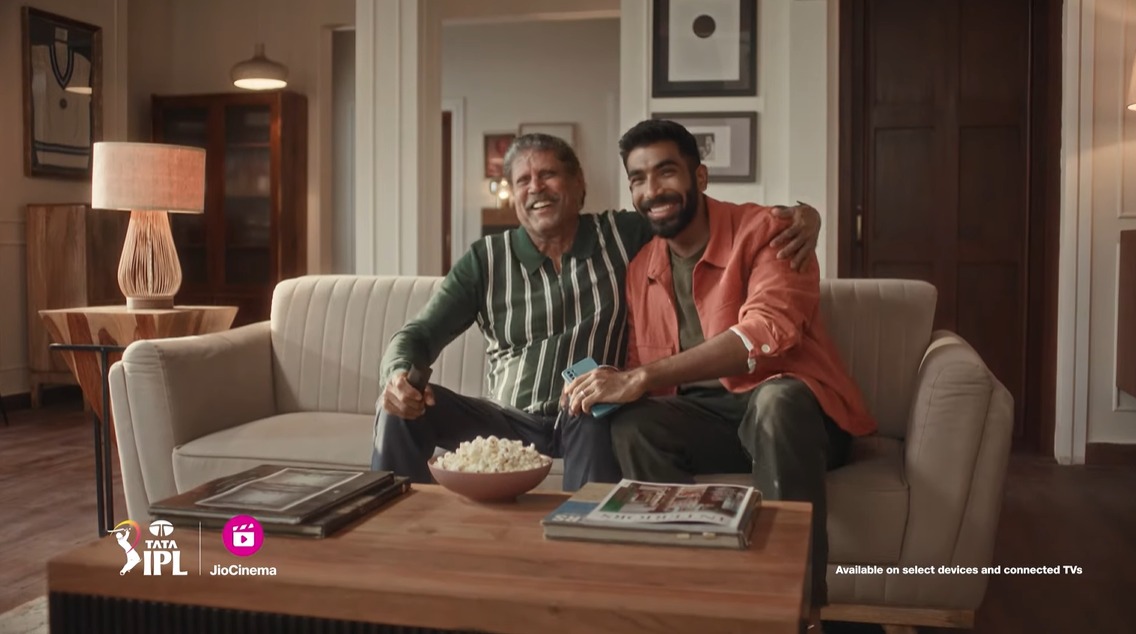 The 2 quikies Kapil Dev and Jasprit Bumrah come together for a commercial!