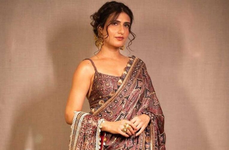 Fatima Sana Shaikh dazzles in a heavily embroidered saree!