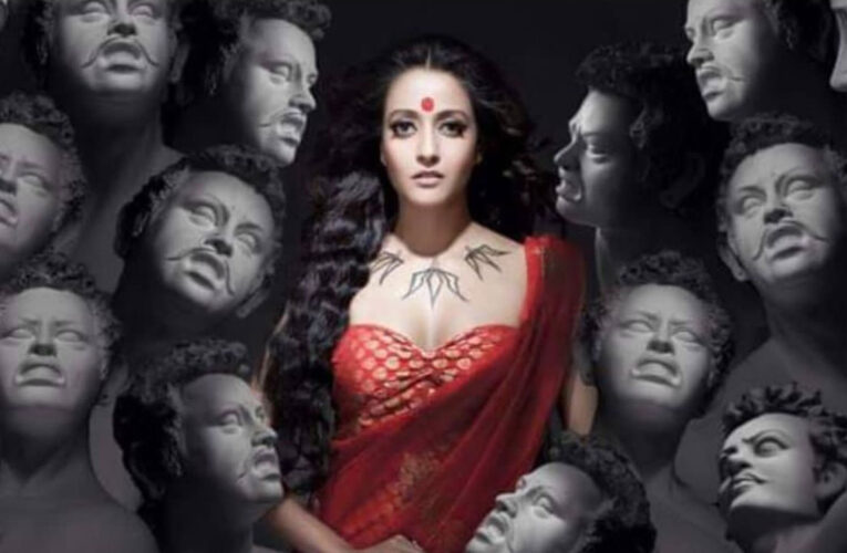 During the Durga Puja festivities, Raima Sen, made a bold statement against the societal demons!